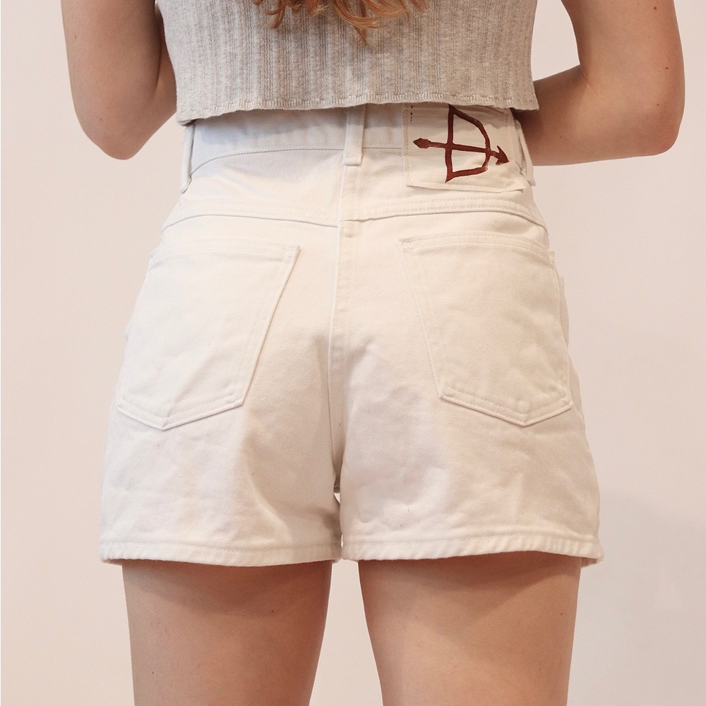 High Waisted Vintage Zodiac Shorts Size 26”